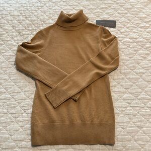 NWT French Connection Turtleneck